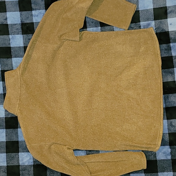 Vintage. Made in USA. Polartec. Half-zip pullover fleece. Size Large. - Picture 12 of 15